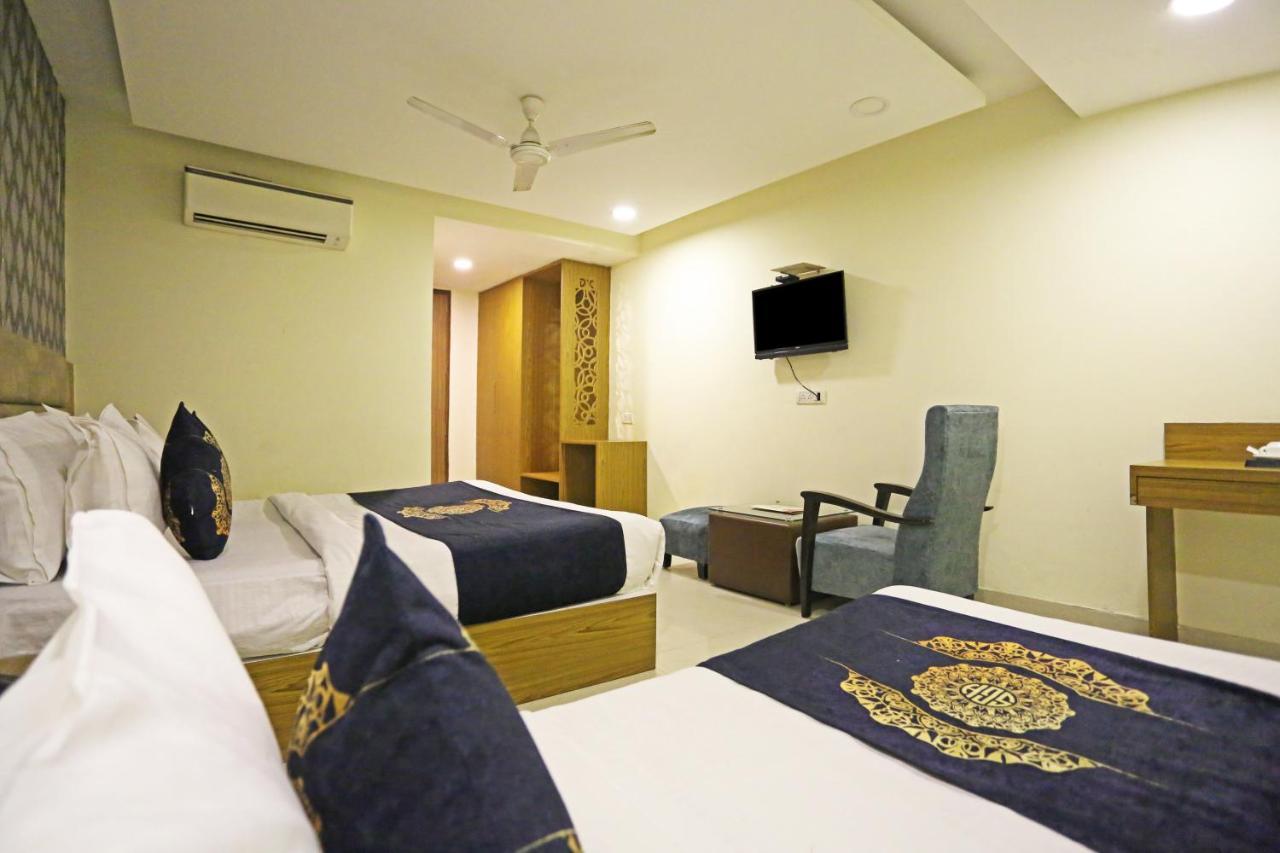 Hotel Grand Suites By D'Capitol Near Delhi Airport New Delhi Eksteriør bilde