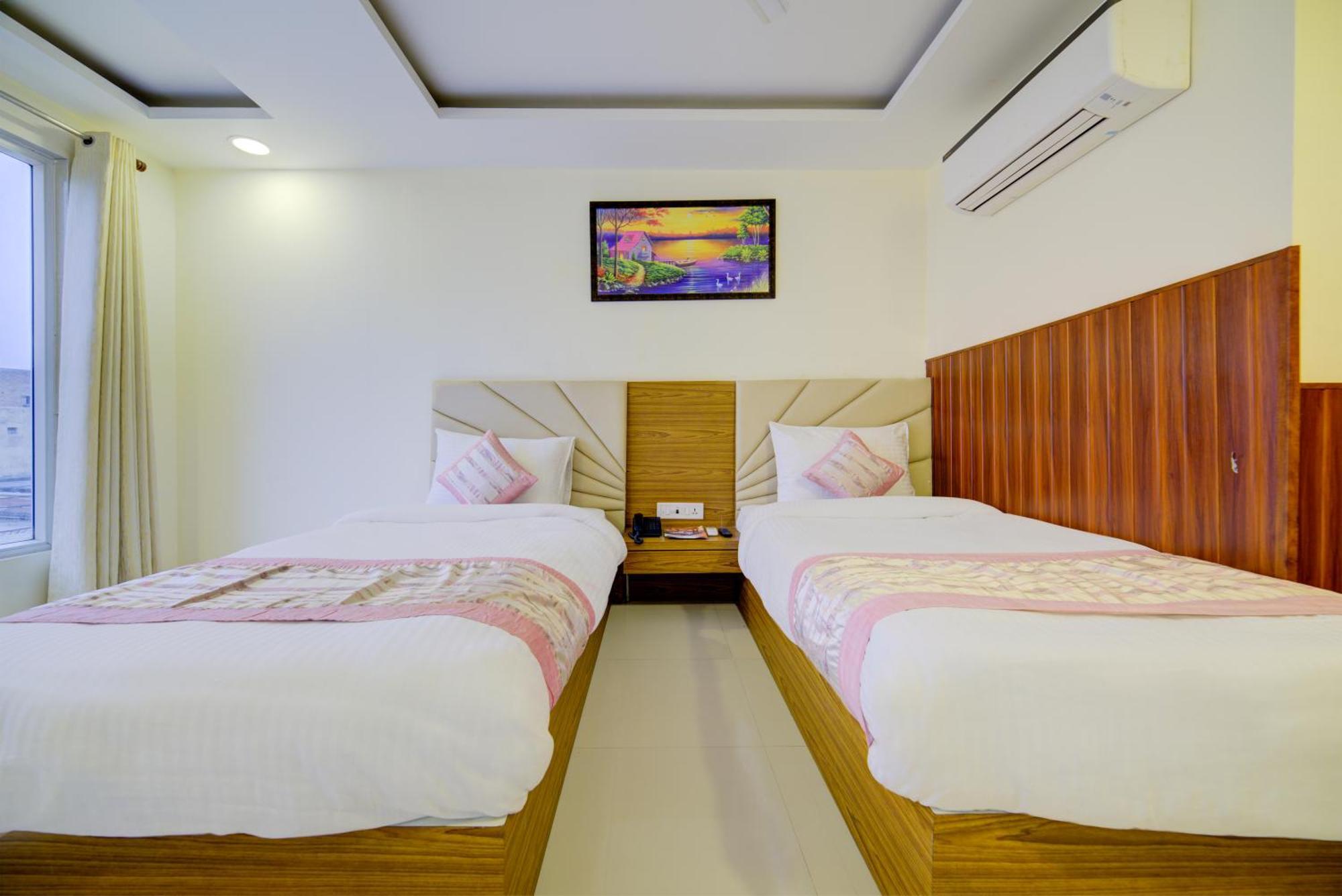 Hotel Grand Suites By D'Capitol Near Delhi Airport New Delhi Eksteriør bilde