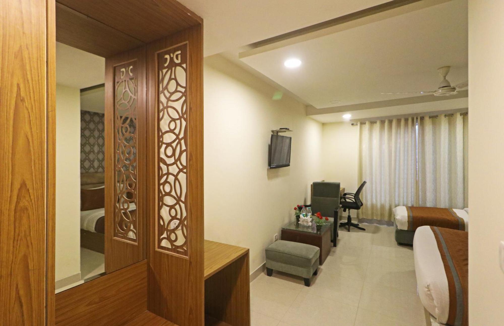 Hotel Grand Suites By D'Capitol Near Delhi Airport New Delhi Eksteriør bilde