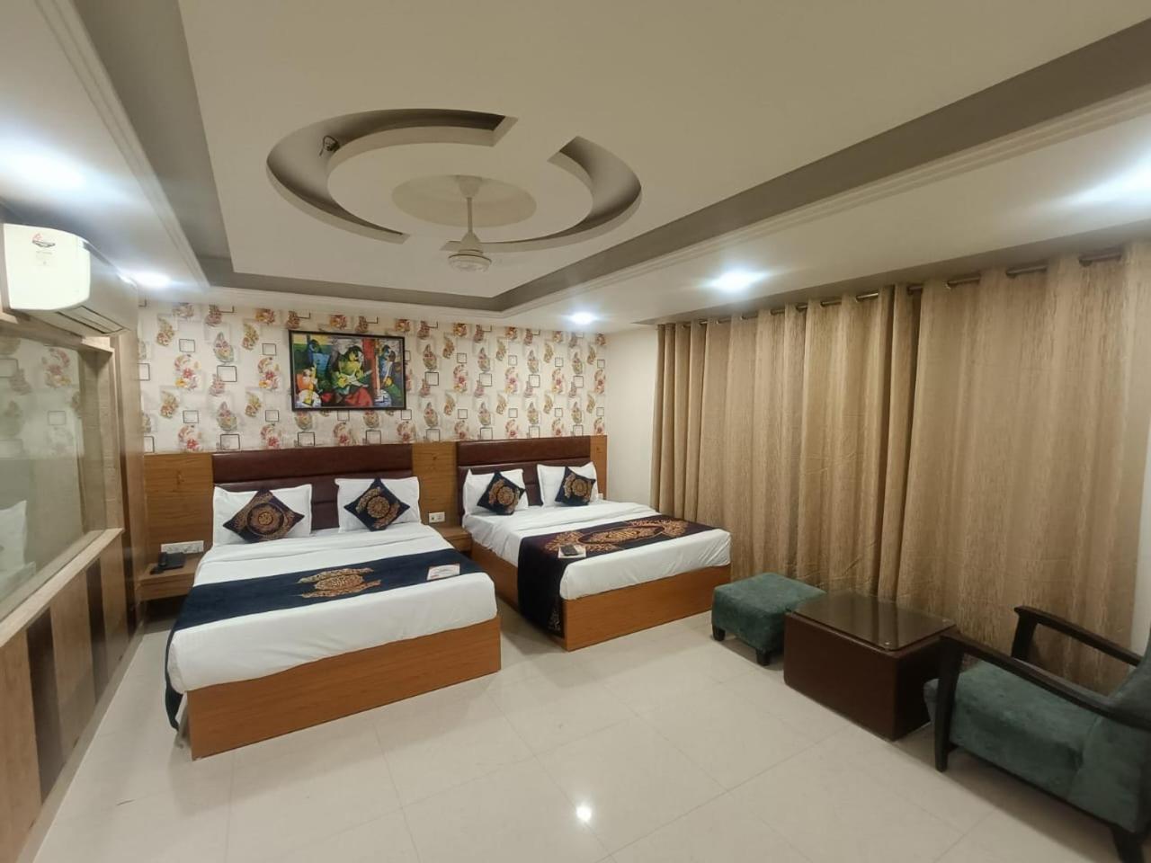 Hotel Grand Suites By D'Capitol Near Delhi Airport New Delhi Eksteriør bilde
